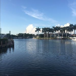 Meet your Posher, Cheryl